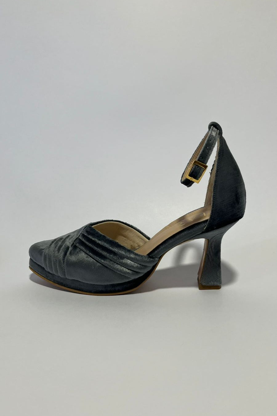 ANGELA PLATAFORMA 2.0 GRIS MARENGO