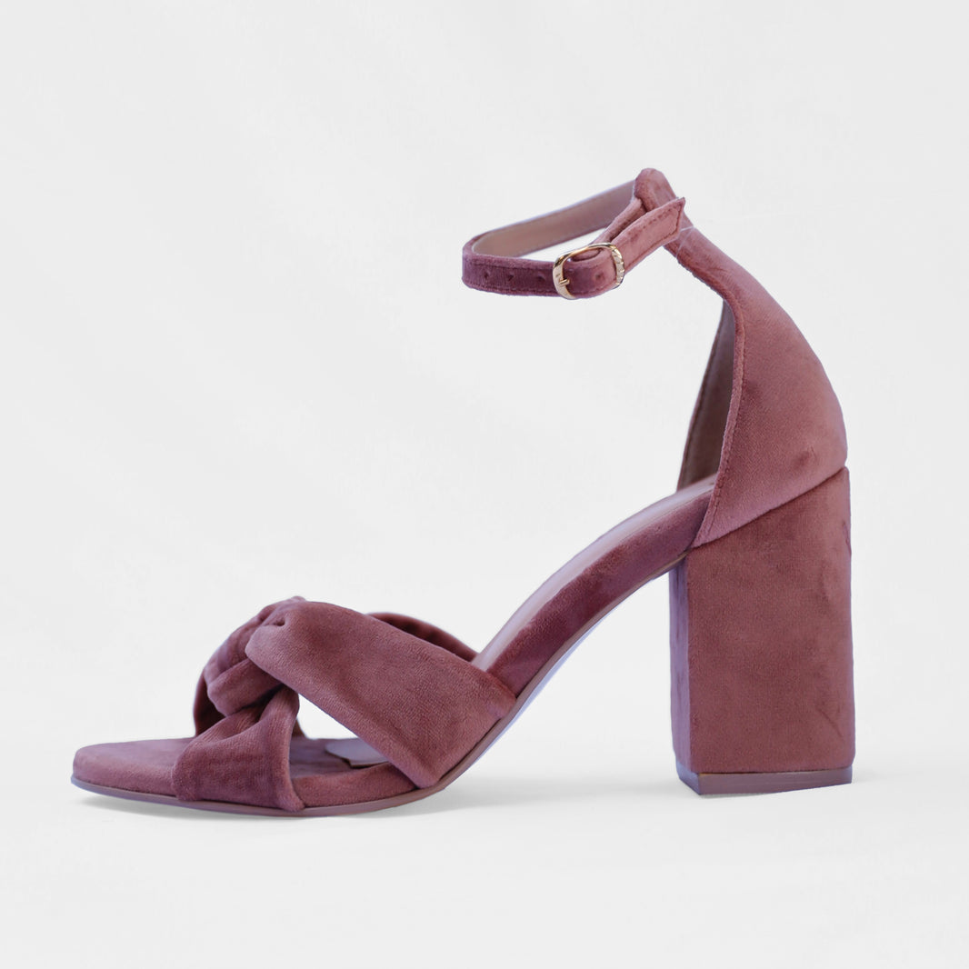 Far Shoes – FAR Shoes